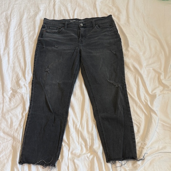 Old Navy Women's Dark Gray Distressed Ankle Jeans - Picture 1 of 2